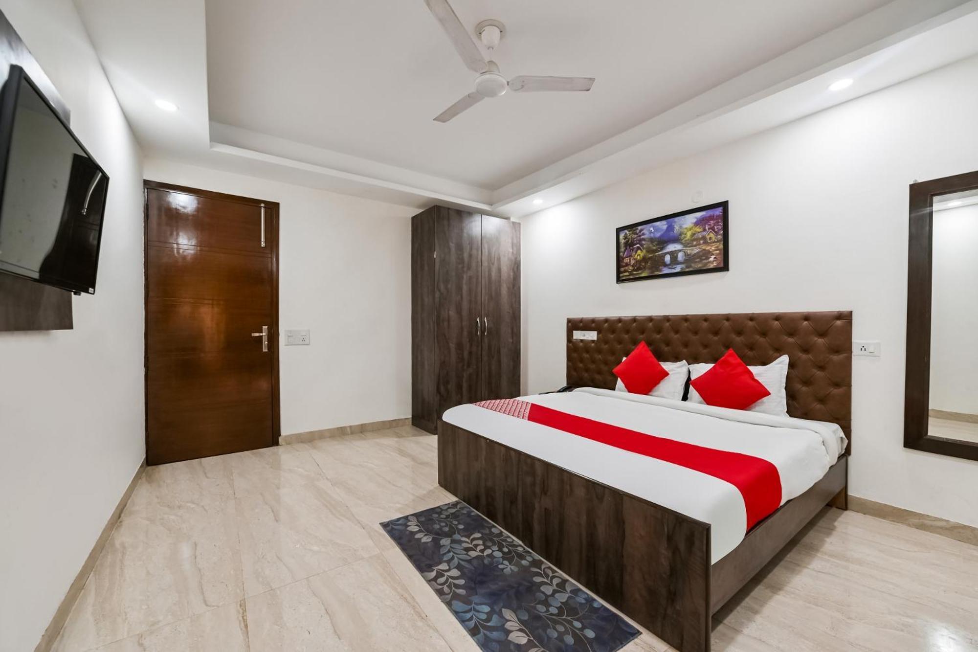 Hotel O Premium Rooms Chhatarpur Nowe Delhi Zewnętrze zdjęcie