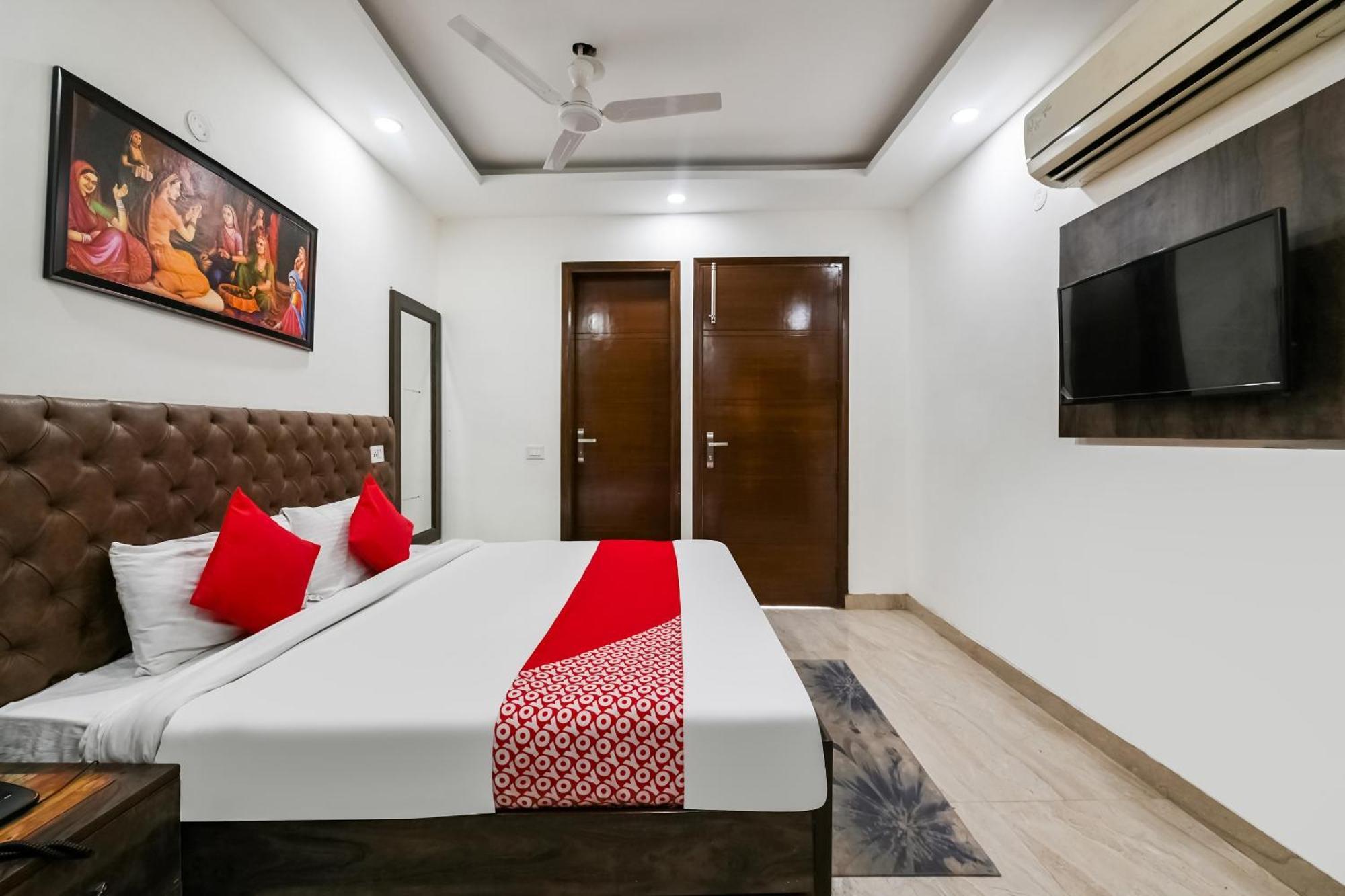 Hotel O Premium Rooms Chhatarpur Nowe Delhi Zewnętrze zdjęcie